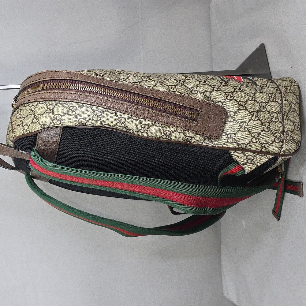 ✨️GUCCI GG Supreme Web Insect Backpack - Picture 7 of 16